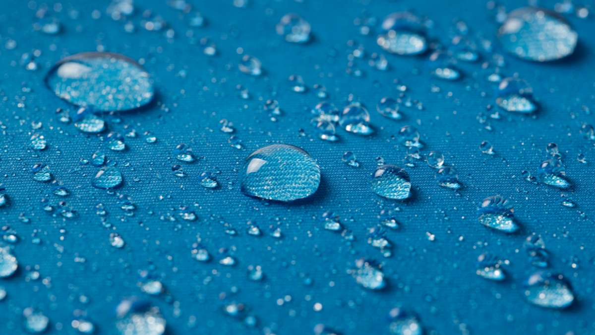 MOUNTVAL Płyn do prania i impregnacji odzieży Waterproofing Refresher | 300 ml